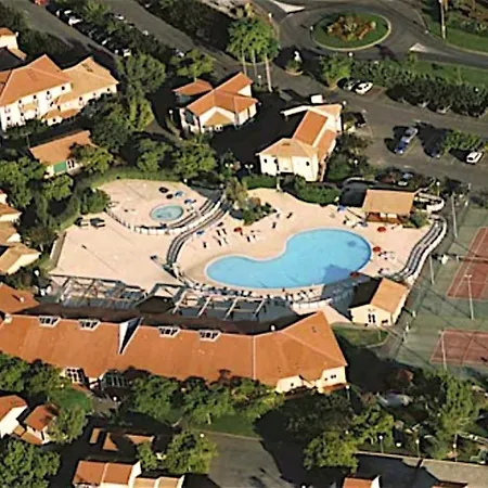 Semesterbostad Jolie Maisonnette Dans Village Soustons