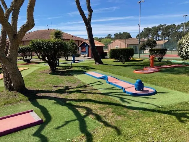 Jolie Maisonnette Dans Village Feriehus *